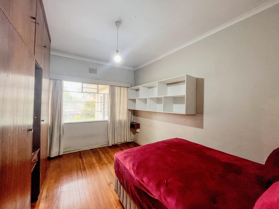 To Let 4 Bedroom Property for Rent in Pinelands Western Cape
